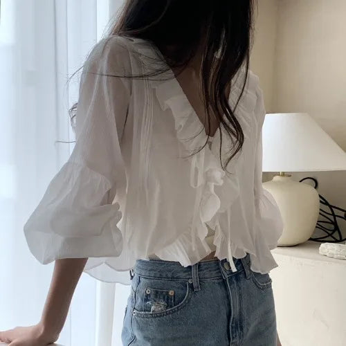 Loose Women's irt V-Ne Ties Long Sve Faionable Anti-Uv Lace Trim Super Fairy White Summer Commute Sle Pure Color